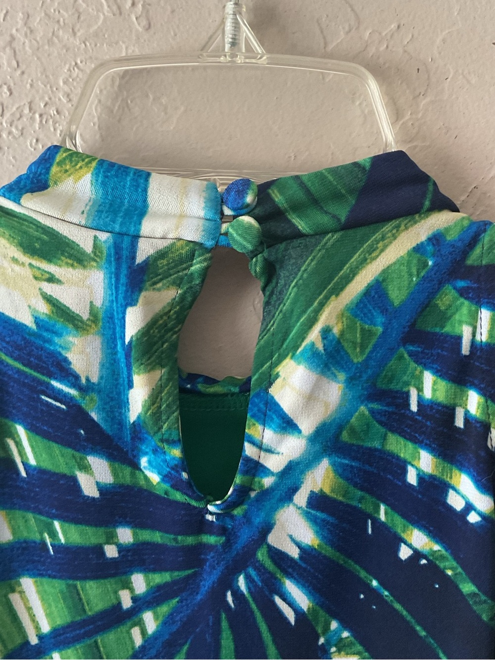 Worthington Blue Green Abstract Halter Ruffle Top - Picture 5 of 6